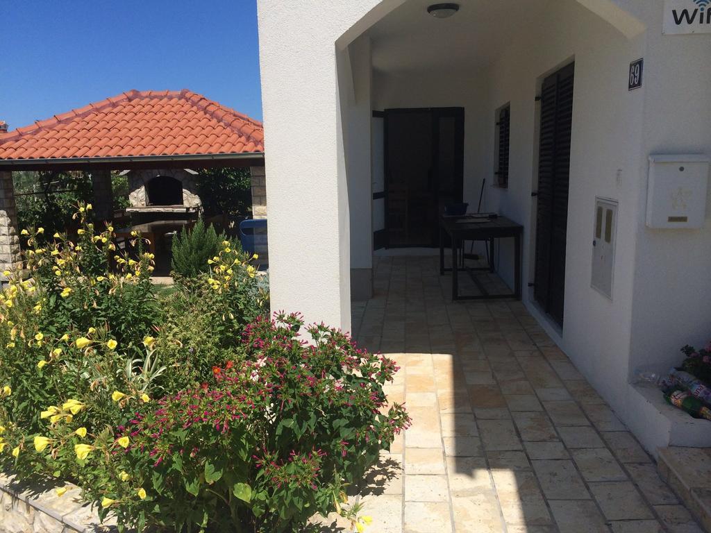 Apartments Mate Sveti Petar  Ngoại thất bức ảnh