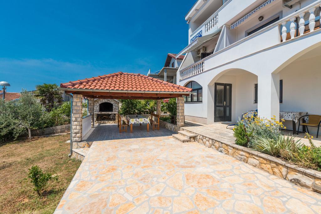 Apartments Mate Sveti Petar  Ngoại thất bức ảnh